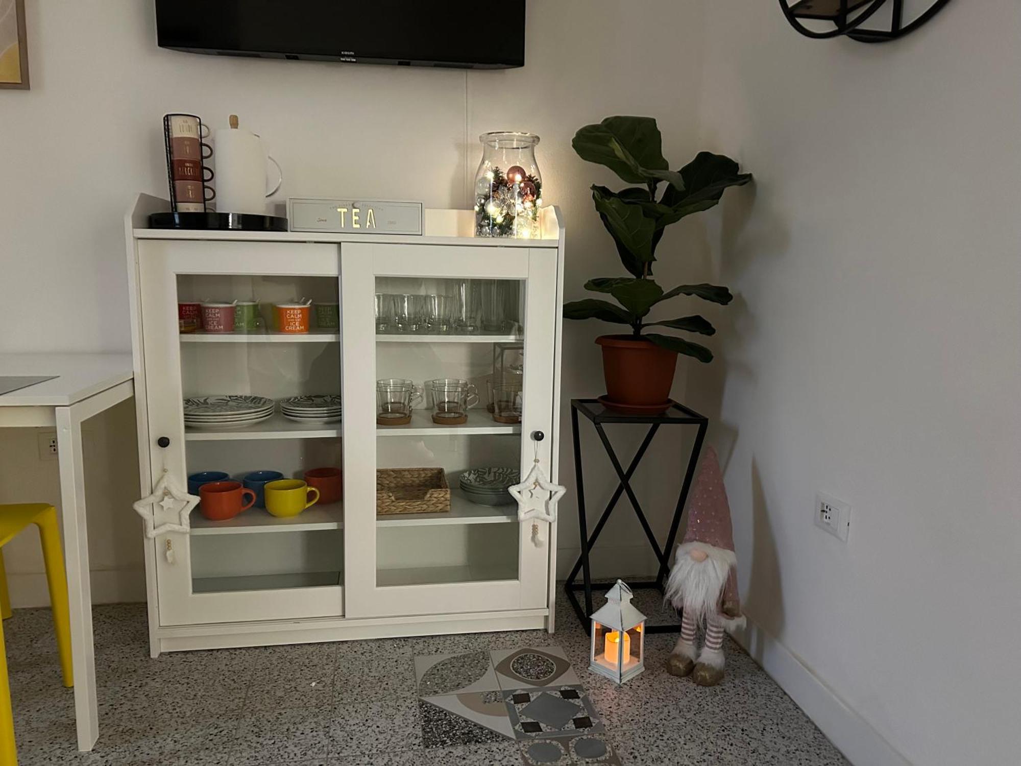 8+8 Appartamento Con Garage Livorno Buitenkant foto